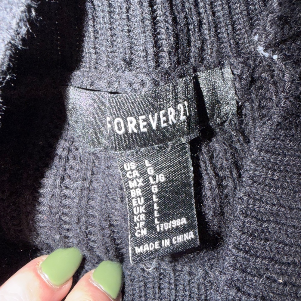 Elegant Forever 21 Midnight V-Neck cut out long sleeve, super cozy thick womens - Picture 5 of 5